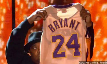 Kobe Bryant jersey