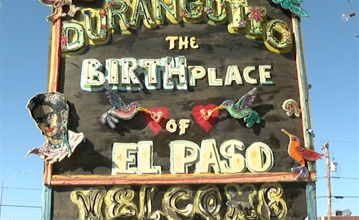 A sign erected by supporters of the embattled Duranguito neighborhood.