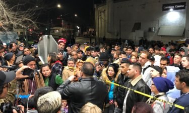 crowd-gathered-at-border