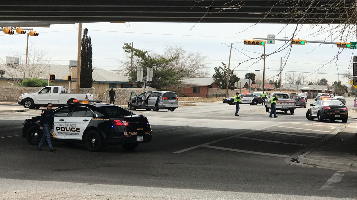 2 hurt in 3vehicle crash along El Paso's Transmountain Road KVIA