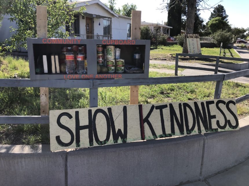 show kindness sign