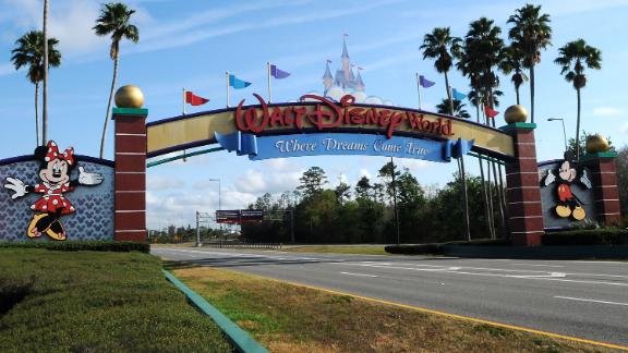 The entrance to Walt Disney World.