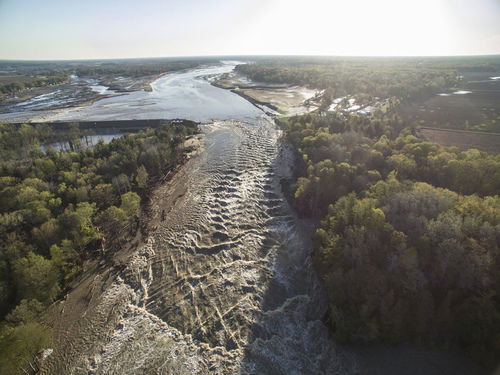 These before and after images show how much a Michigan dam failure ...