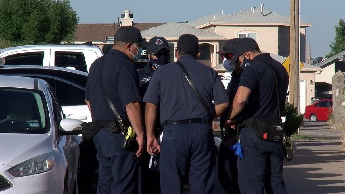 Alleged intruder surrenders after SWAT team surrounds far east El Paso