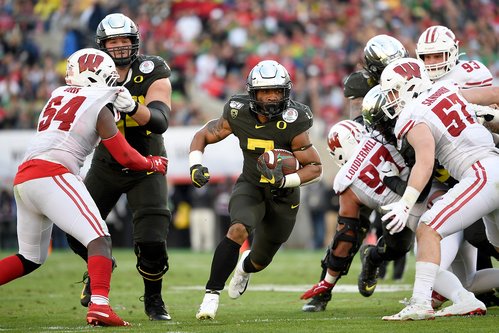 Wisconsin vs. Oregon in last year's Rose Bowl college football game.