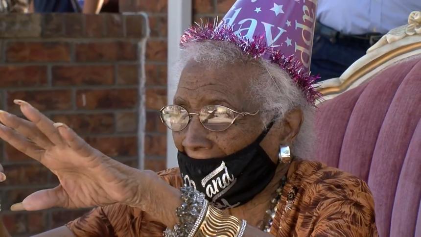 el paso grandma turns 100