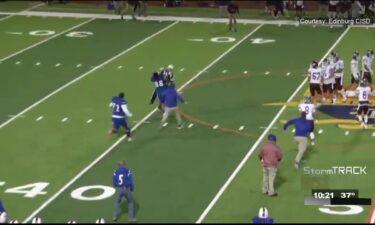 Texas_high_school_football_player_body_slams_referee