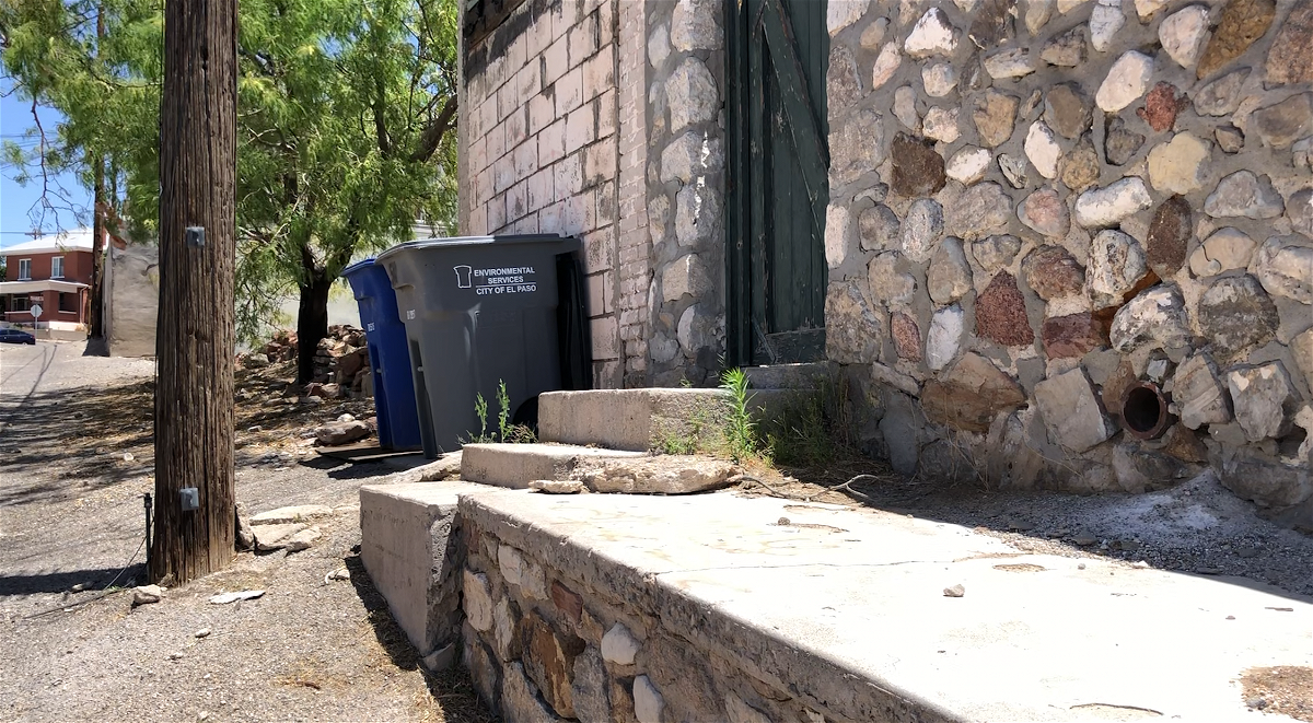 Recycle bin in westside neighborhood