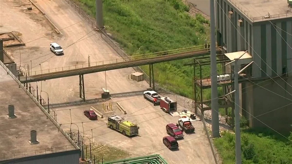 <i>WLKY</i><br/>A body has been recovered from an LG&E facility after a diver went missing