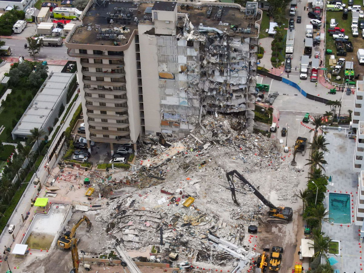 Florida condo collapse death toll grows to 22 - KVIA