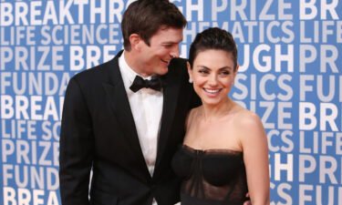 (From left) Ashton Kutcher and Mila Kunis said recently they do not bathe themselves or their kids too often.