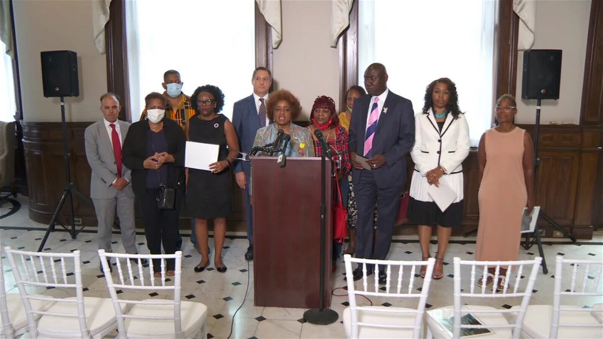 <i>CNN</i><br/>The National Council of Negro Women hosts a press conference at the group's Washington D.C. office on July 27 after filing a lawsuit against Johnson & Johnson.