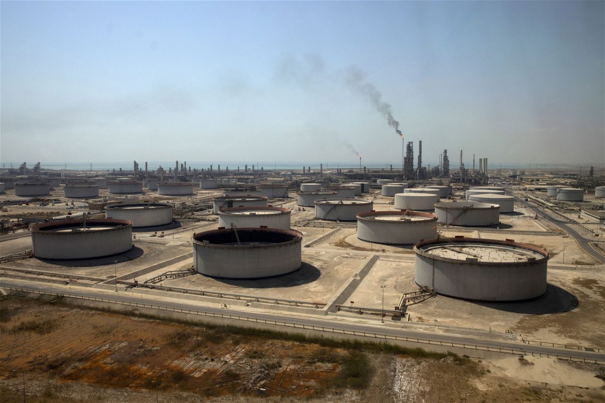 <i>Simon Dawson/Bloomberg/Getty Images</i><br/>Crude oil storage tanks at the Juaymah Tank Farm in Saudi Aramco's Ras Tanura oil refinery and oil terminal in Ras Tanura