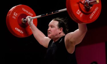 Laurel Hubbard competing in the women's +87kg weightlifting finals.
