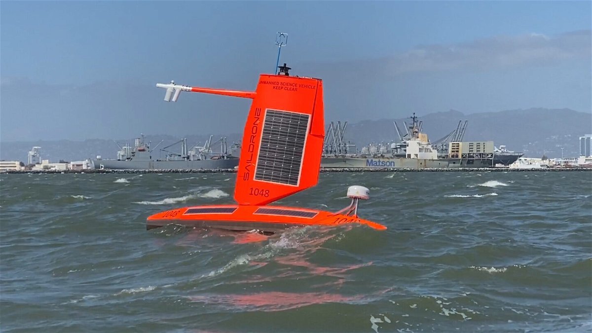 <i>Saildrone</i><br/>Saildrone makes autonomous ocean vessels to study the environment.