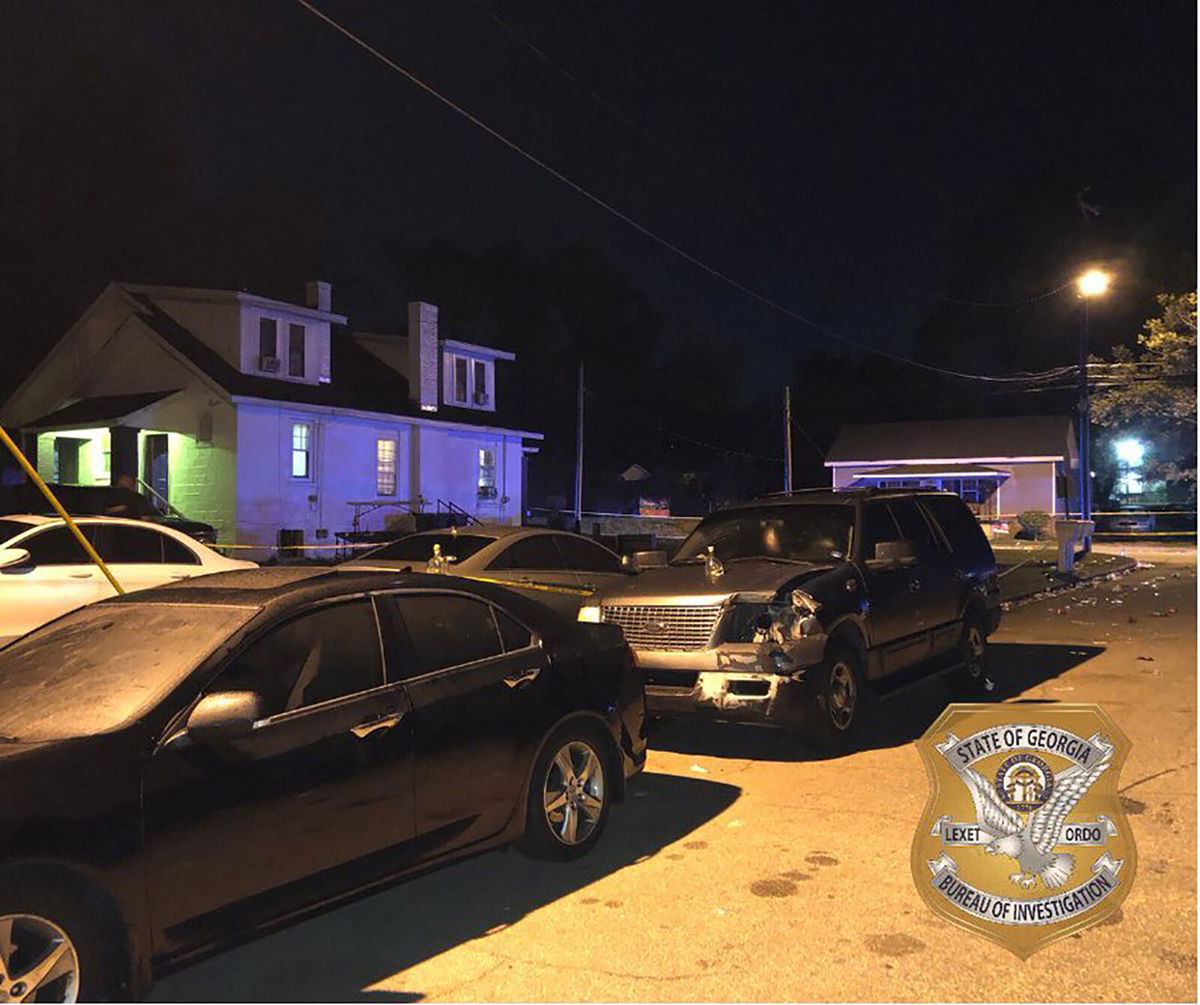 <i>GBI</i><br/>The scene of an overnight shooting at an off-campus party near Fort Valley State University in Georgia.