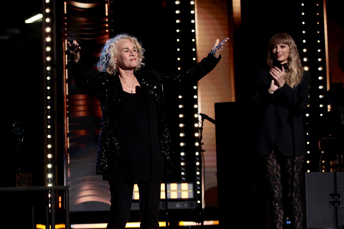 <i>Dimitrios Kambouris/Getty Images</i><br/>Inductee Carole King speaks onstage during the 36th Annual Rock & Roll Hall Of Fame Induction Ceremony at Rocket Mortgage Fieldhouse on October 30