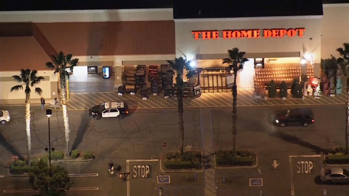 <i>KCAL/KCBS</i><br/>Up to 10 people entered a Home Depot store in California on Black Friday and left with a range of stolen tools