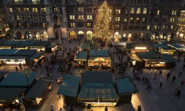 The view onto the traditional Christmas market at the Marienplatz in Munich
