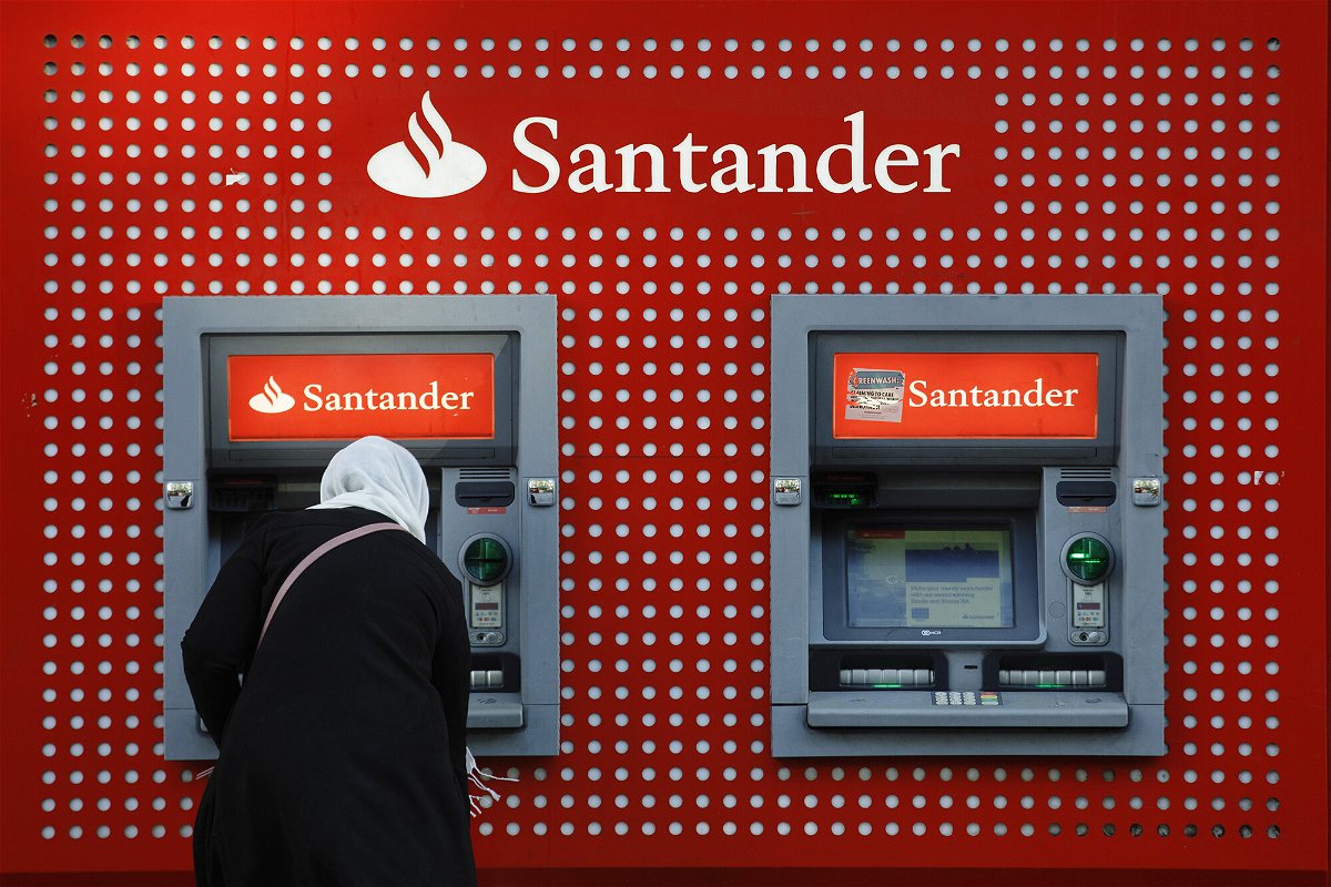 <i>Luke MacGregor/Bloomberg/Getty Images</i><br/>UK bank Santander paid out a total of £130 million ($175 million) to customers by mistake on December 25 because of a scheduling issue.