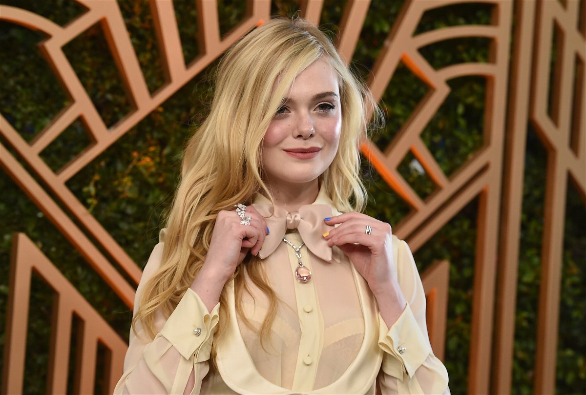 <i>Jordan Strauss/Invision/AP</i><br/>Elle Fanning arrives at the 28th annual Screen Actors Guild Awards at the Barker Hangar on Sunday