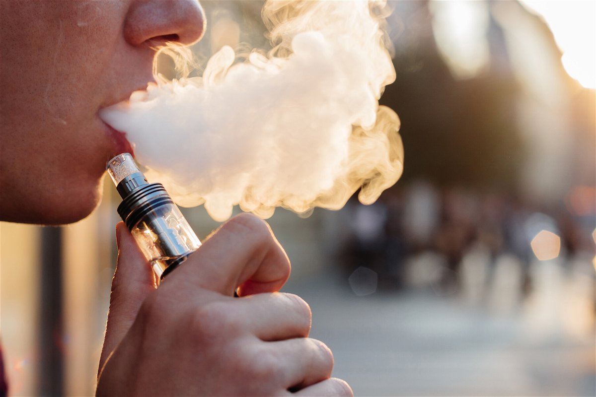 <i>Adobe Stock</i><br/>Nearly 60% of recent former smokers who were daily e-cigarette users had resumed smoking by 2019