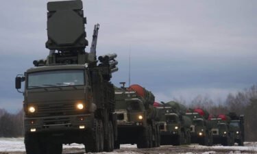 S-400 and Pantsir-S air defense systems arrive ahead of the Russian-Belarusian military drills