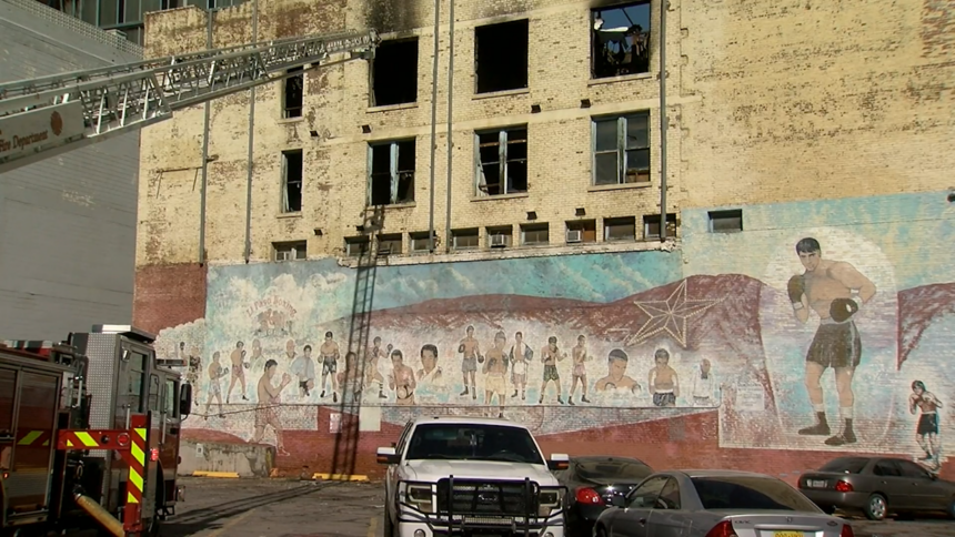 Should El Paso 'Boxing Hall of Fame' mural in downtown be saved?