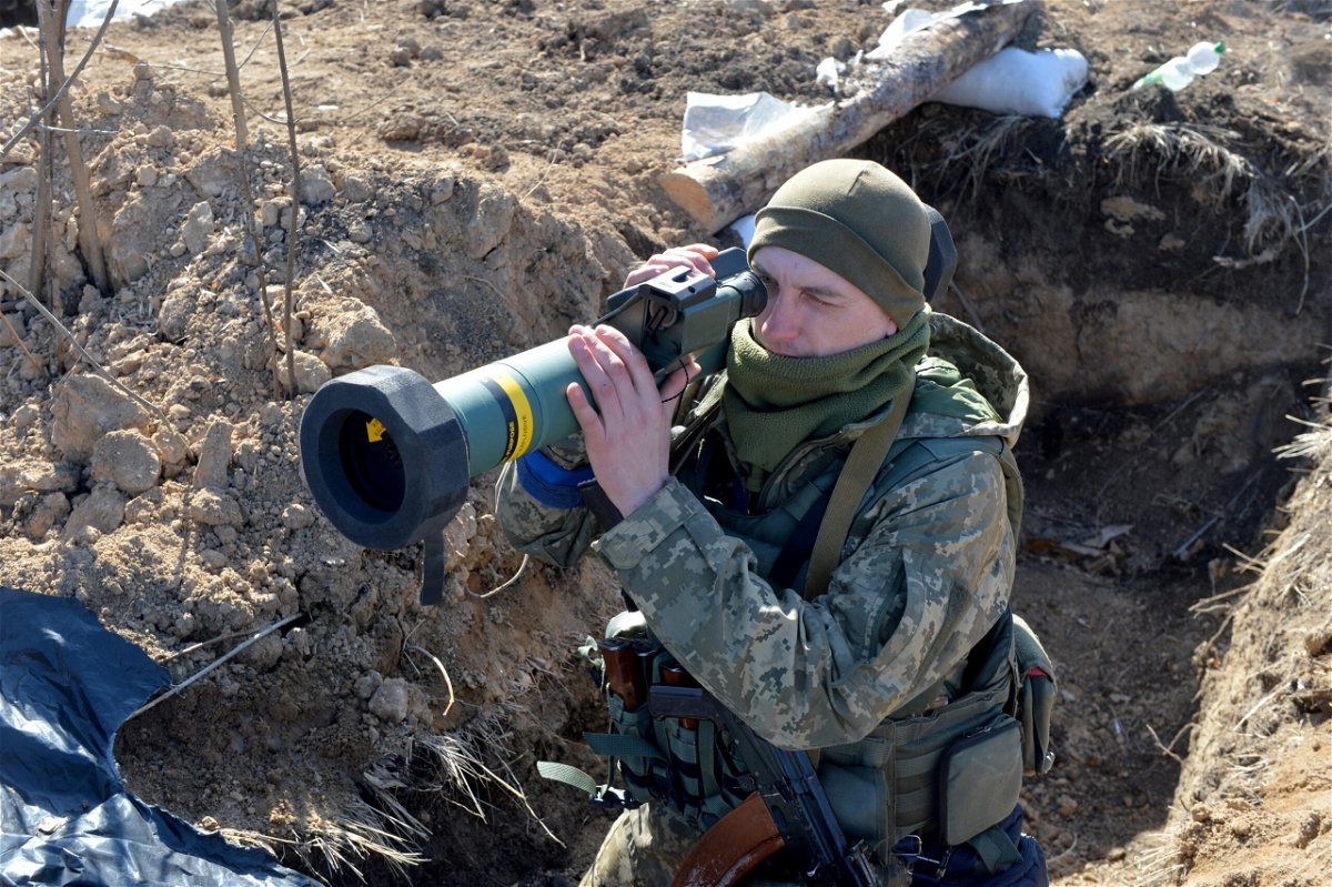 <i>Sergey Bobok/AFP/Getty Images</i><br/>A serviceman of Ukrainian military forces holds a FGM-148 Javelin
