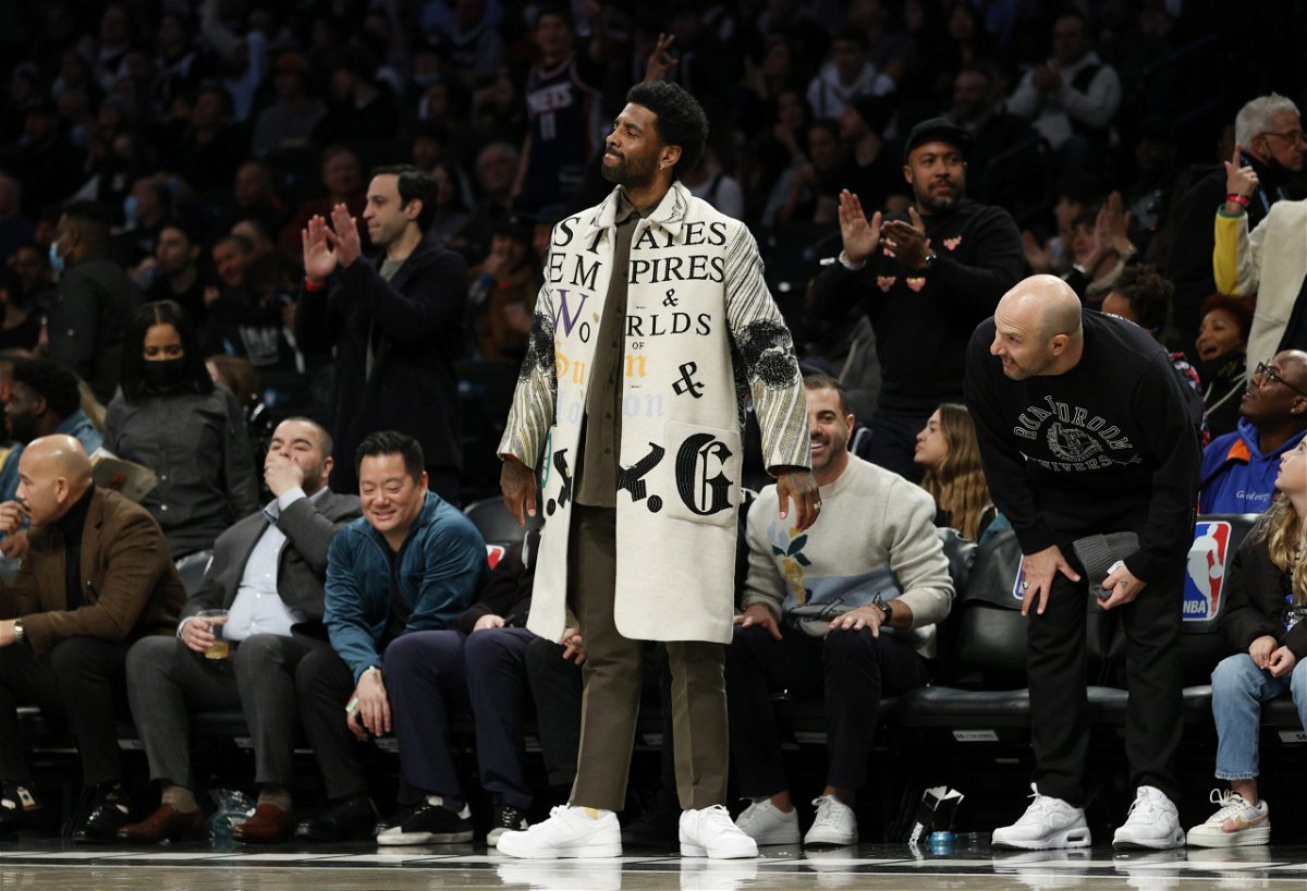 Kyrie Irving: NBA fines Brooklyn Nets $50,000 for allowing player to enter  team locker room - KVIA