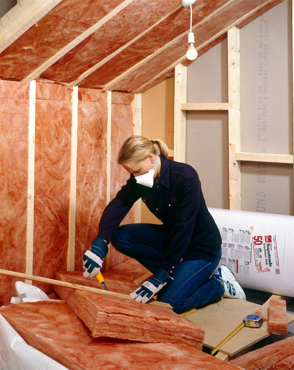 <i>DIY Photolibrary/Construction Photography/Avalon/Getty images</i><br/>Around one-third of all heat lost in an uninsulated home escapes through the walls.