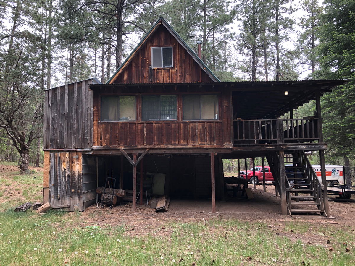 El Paso Family Among Dozens Who Lost Homes, Cabins In Ruidoso Wildfire 