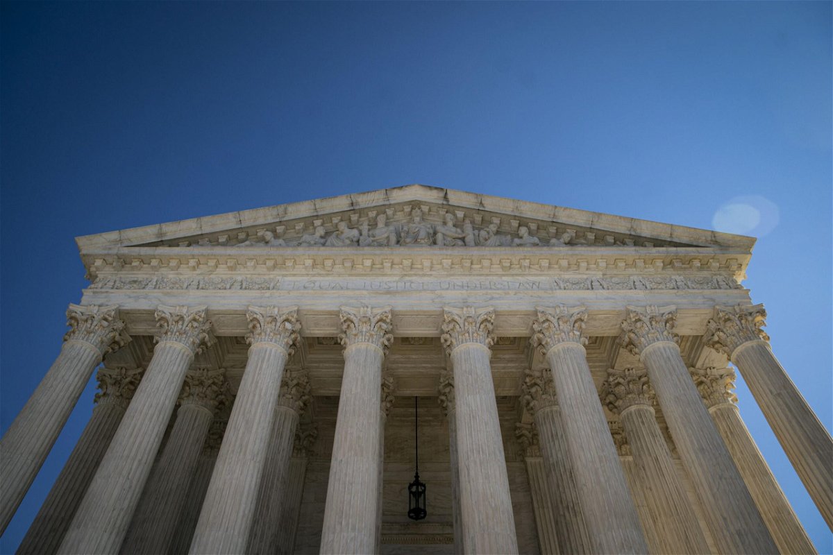 <i>Al Drago/Bloomberg/Getty Images/FILE</i><br/>The Supreme Court building is seen on January 27