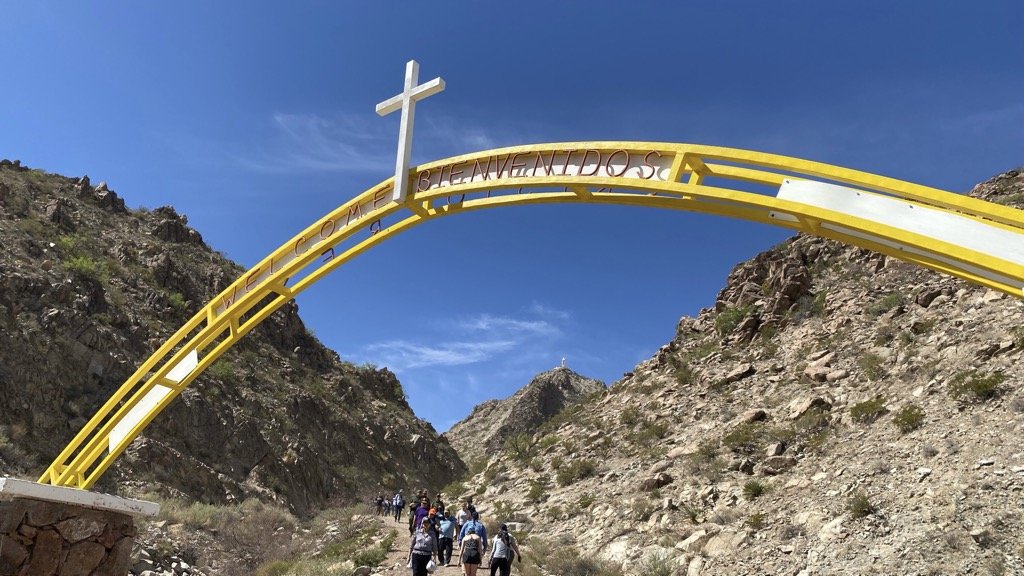 Entrance a Mount Cristo Rey