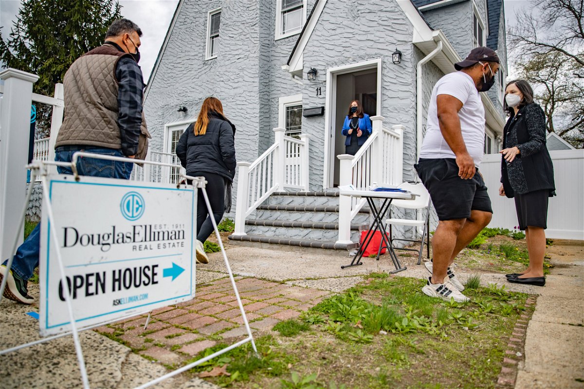 <i>Raychel Brightman/Newsday RM via Getty Images</i><br/>After 14 straight months of year-over-year home price growth reaching into the double digits