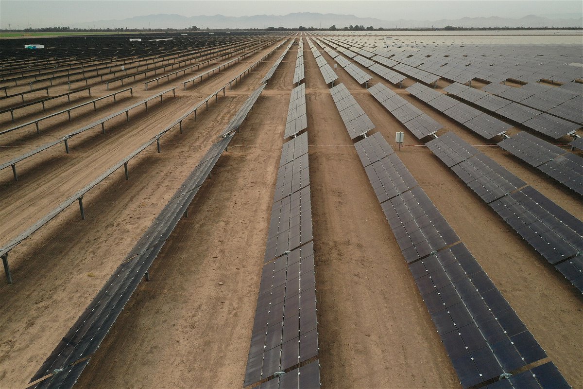 <i>Bing Guan/Bloomberg/Getty Images</i><br/>Photovoltaic panels at the Calexico Solar Farm II in California