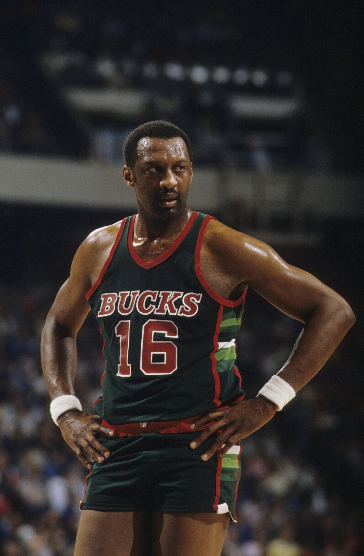 <i>Heinz Kluetmeier/Sports Illustrated/Getty Images</i><br/>Bob Lanier seen at the Eastern Conference Finals in 1983 when he played for the Milwaukee Bucks.