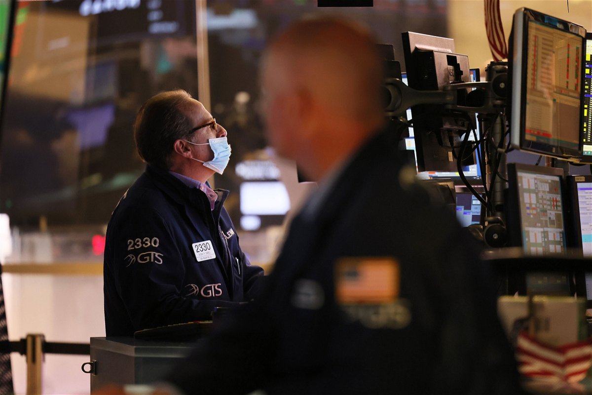 <i>Michael M. Santiago/Getty Images</i><br/>The Dow plunges 1