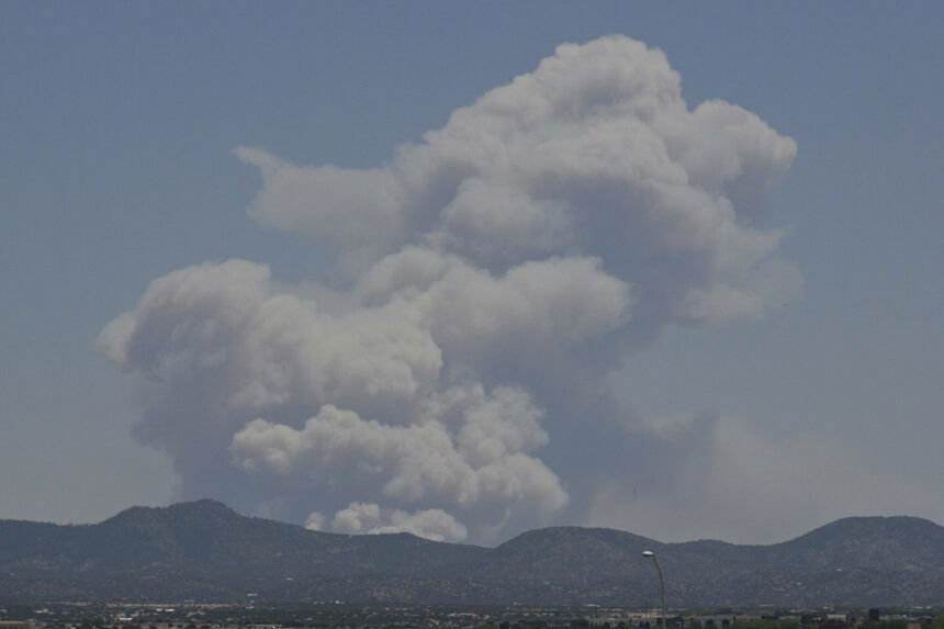 Hermits Peak/Calf Canyon blaze now at 270,000 acres and still moving, Wildfires