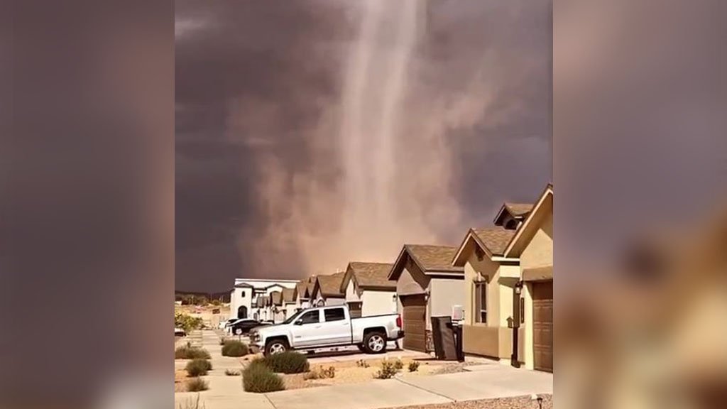 dust devil tornado