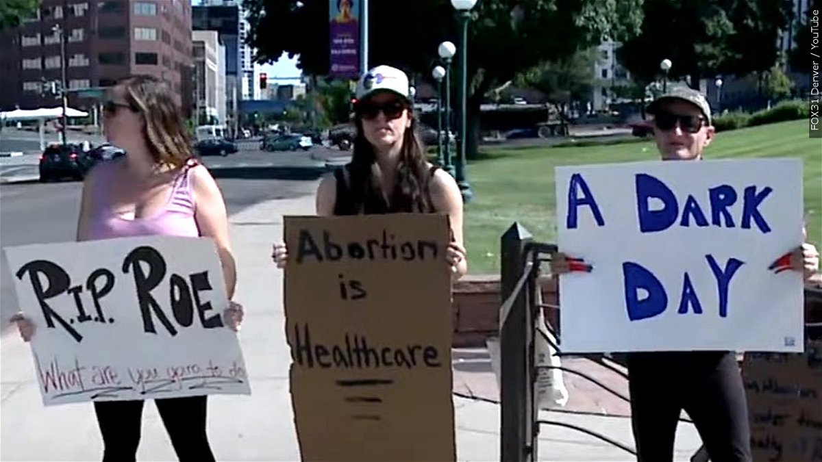 Pro-choice protestors in Denver after Roe V. Wade was overturned Friday