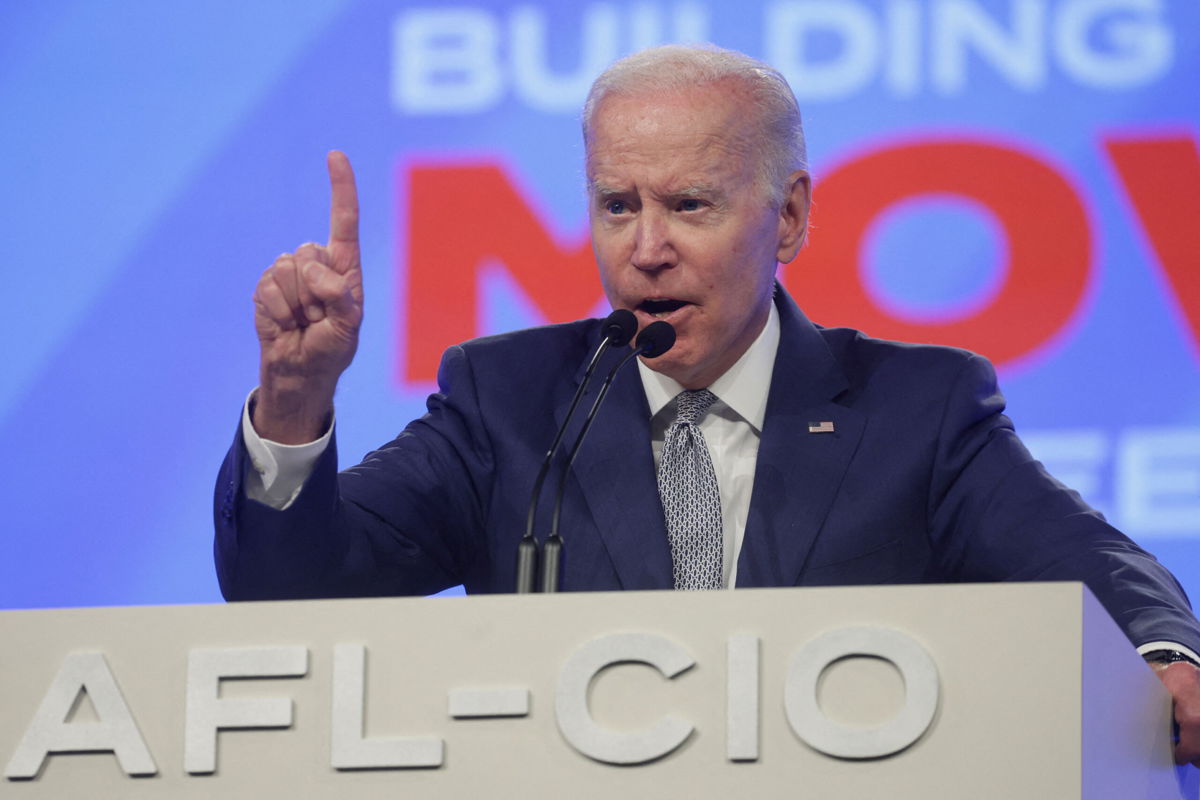 U.S. President Joe Biden delivers remarks at the 29th AFL-CIO Quadrennial Constitutional Convention at the Pennsylvania Convention Center in Philadelphia, U.S., June 14, 2022. REUTERS/Evelyn Hockstein
