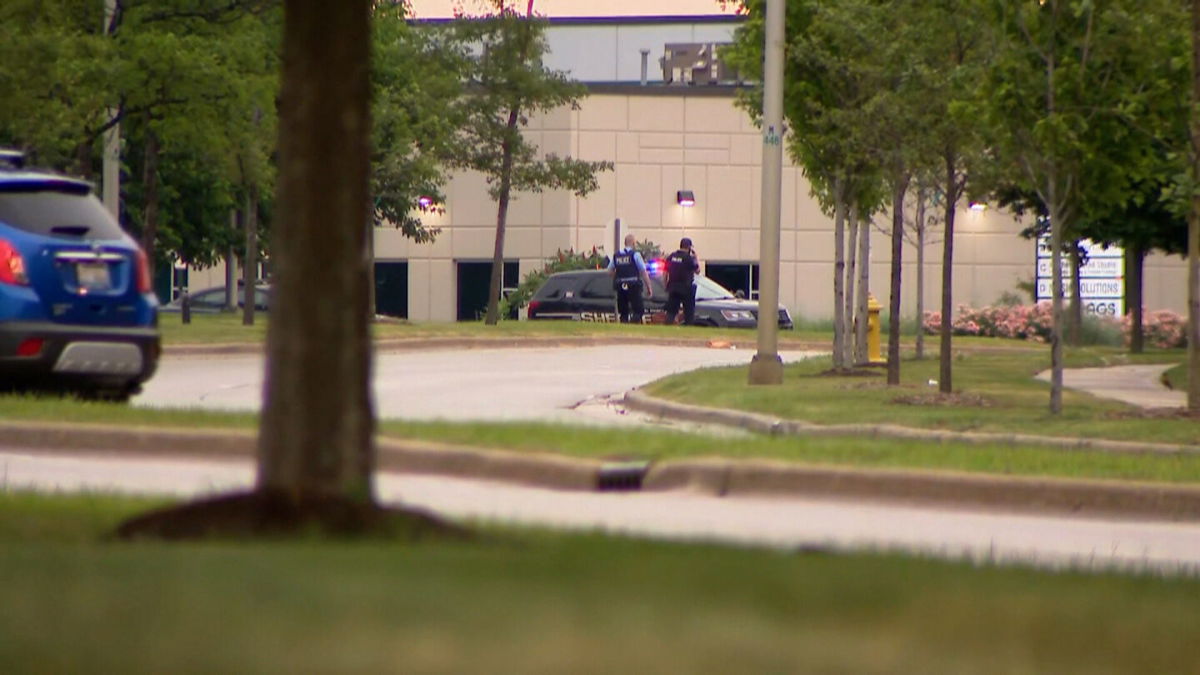 <i>WBBM</i><br/>A suspect is in custody following a deadly shooting at a WeatherTech facility in Bolingbrook