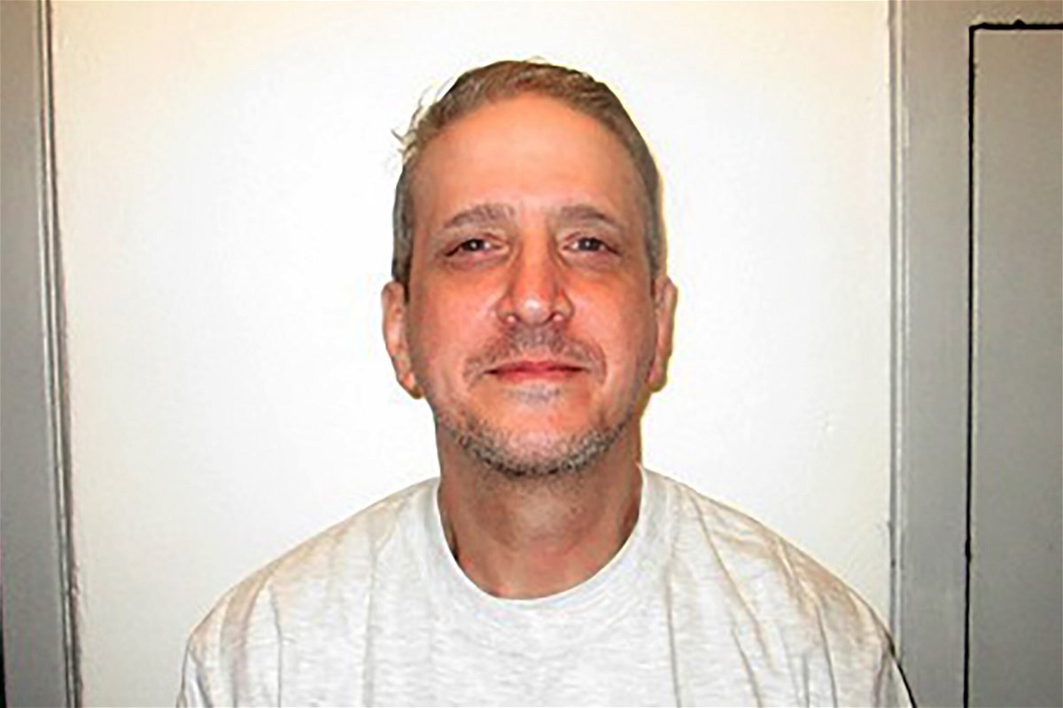 <i>AP</i><br/>An independent investigation into the conviction of an Oklahoma death row inmate concluded the case against Richard Glossip was marred by 