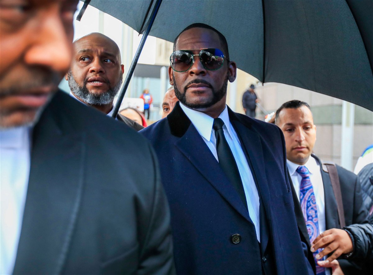 <i>Tannen Maury/EPA-EFE/Shutterstock</i><br/>Federal prosecutors in New York recommended that disgraced R&B singer R. Kelly