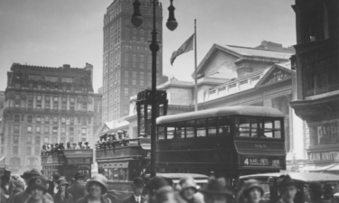 20 photos of NYC in the 1920s