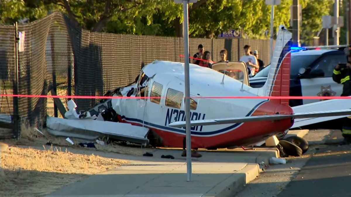 <i>KPIX</i><br/>A small plane crashed near a neighborhood by the Reid-Hillview Airport