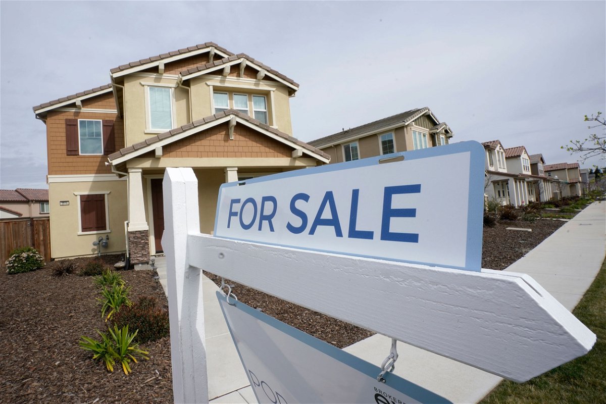 <i>Rich Pedroncelli/AP</i><br/>Mortgage rates dropped for the second week in a row