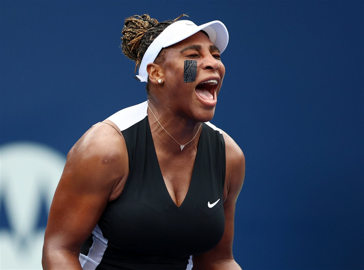 <i>Vaughn Ridley/Getty Images North America/Getty Images</i><br/>Williams celebrates in her match against Párrizas Díaz -- her first singles win in 430 days.