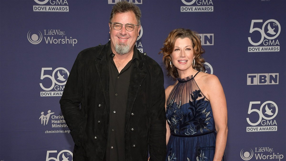 Vince Gill pays tribute to wife Amy Grant after she was injured in an accident image
